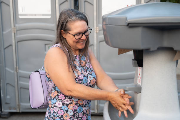 Best Portable toilet rental cost  in Hampton, VA